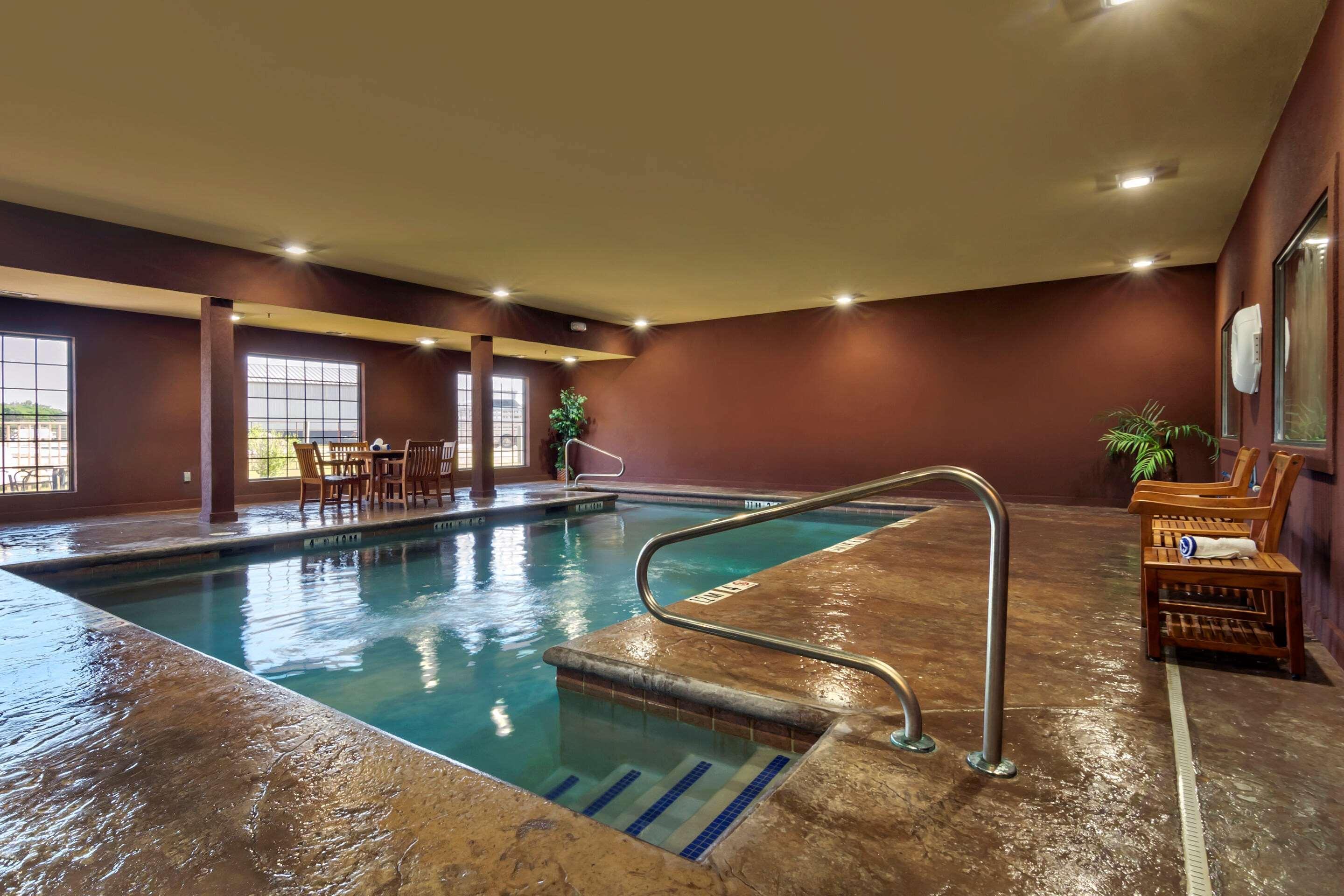 Comfort Inn & Suites Macon Экстерьер фото